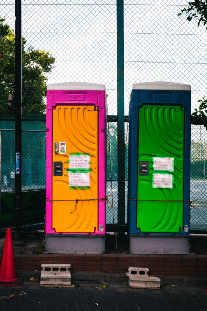 Best Affordable portable toilet rental  in Carlyle, IL